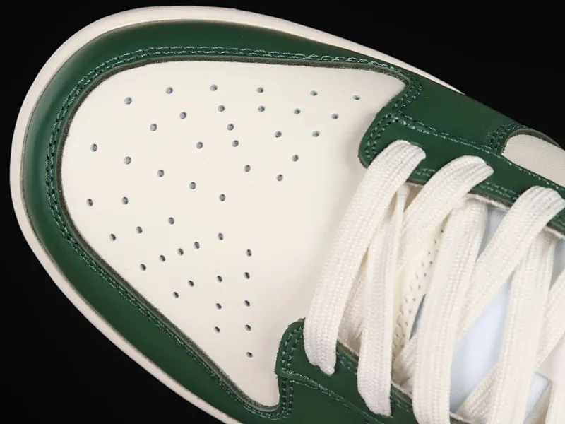 All categories Nk SB Dunk series Nk SB Dunk Low low-top sneakers F version Nk SB Dunk Low "Gorge Green" bean paste green color SB low-top casual sneakers FB7160-161